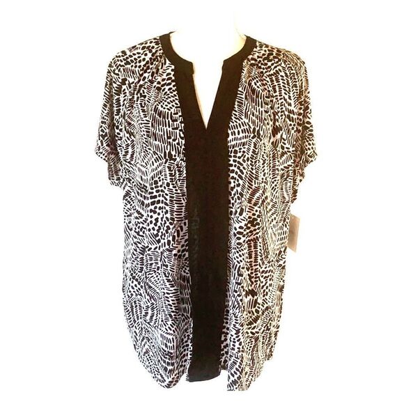 NWT Ellen Tracy B&W Tribal Print Top Size Large NEW WITH TAG - Picture 1 of 15
